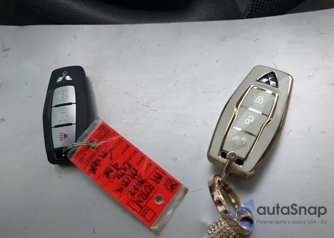 2022 Mitsubishi Outlander Es 2.5 S-Awc z USA, uszkodzony, nr VIN JA4J4TA85NZ019655